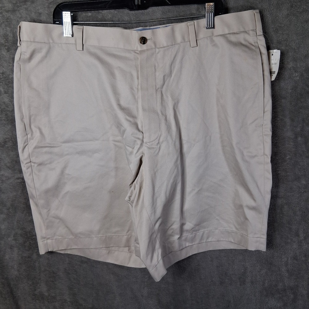 NWT Brooks Brothers Advantage Chino Clark Fit Shorts Mens 40 Beige Lightweight‎